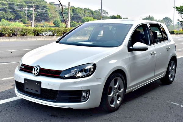 GOLF GTI 免頭款全額貸免保人 照片1