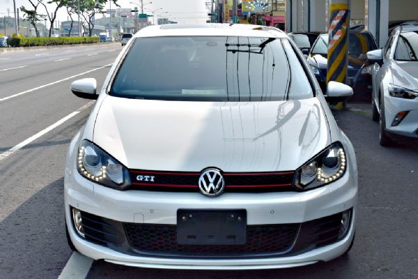 GOLF GTI 免頭款全額貸免保人 照片2