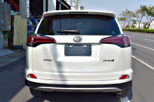 NEW RAV4 免頭款全額貸免保人 照片3