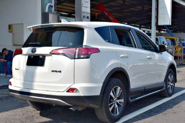 NEW RAV4 免頭款全額貸免保人 照片4