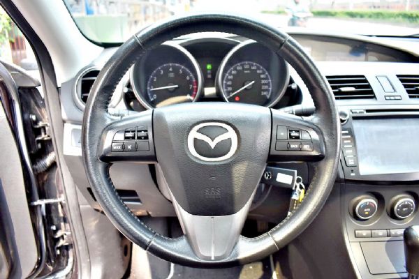 MAZDA 3 免頭款全額貸免保人 照片6