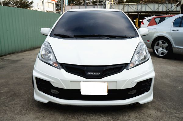 2012 本田 FIT 白 照片2