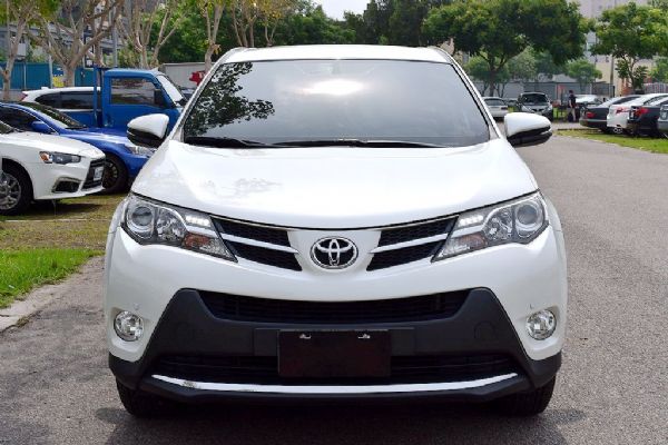 RAV4  2.0 免保人可全貸可超貸 照片2