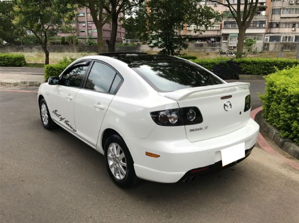 MAZDA3 照片2