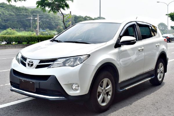 RAV4 2.0 免頭款全額貸免保人 照片1