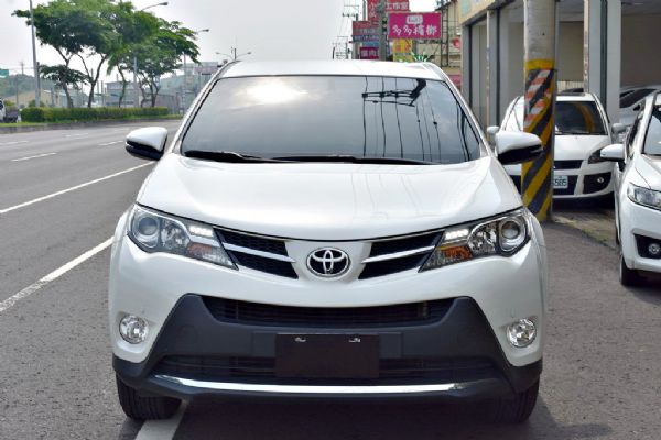 RAV4 2.0 免頭款全額貸免保人 照片2