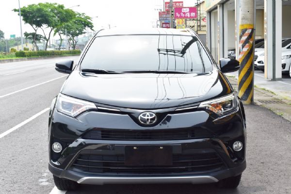 RAV4 小改款 免頭款全額貸免保人 照片2