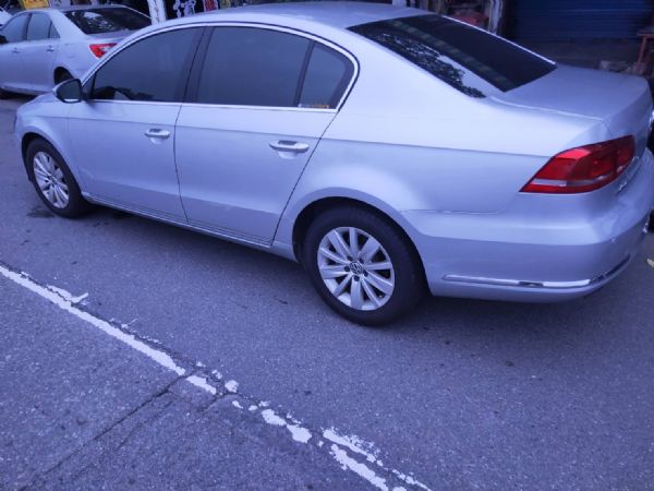 2011年 福斯PASSAT 1.8 銀 照片10