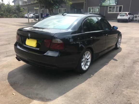 BMW E90 320I 照片6