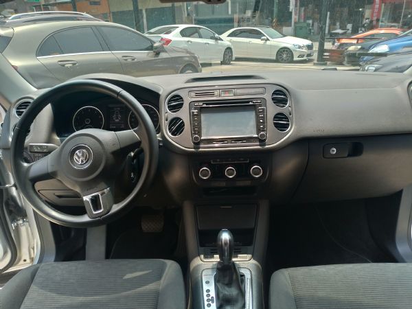 VW TIGUAN 2.0TSI 照片2