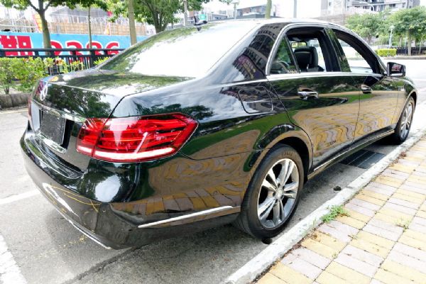 E200 W212 免頭款全額貸免保人 照片4