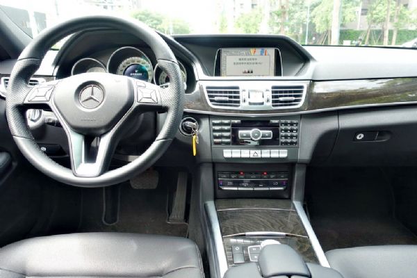 E200 W212 免頭款全額貸免保人 照片5
