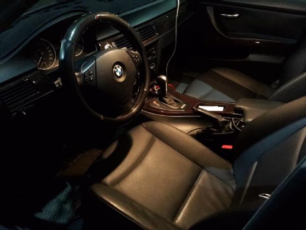 2005年 BMW E90 320 照片7