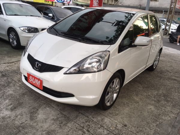 HONDA FIT 最頂級VTI-S 白 照片1