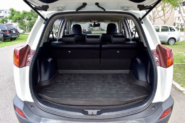 RAV4 2.0免頭款全額超貸免保人 照片10