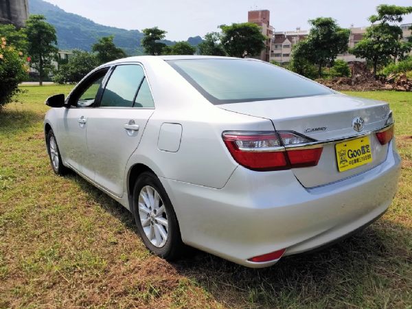 鑫宏車業2015年CAMRY E版2.0 照片4