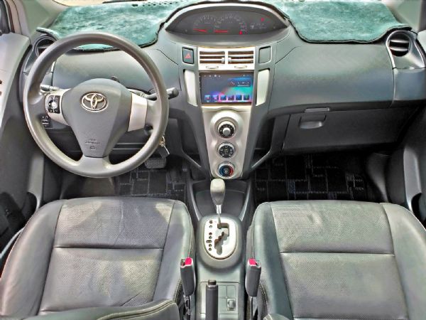鑫宏車業2009年YARIS G版1.5 照片9