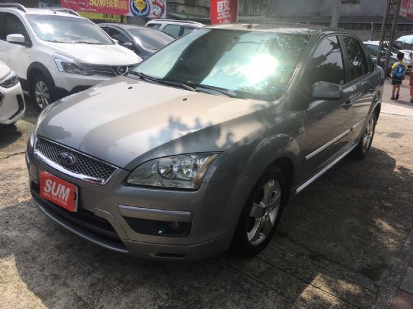 FORD FOCUS 1.8 頂級四門 照片1