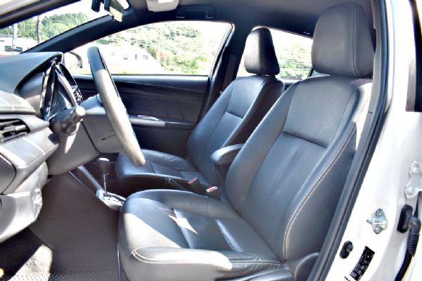 大鴨 YARIS 免頭款全額貸免保人 照片5