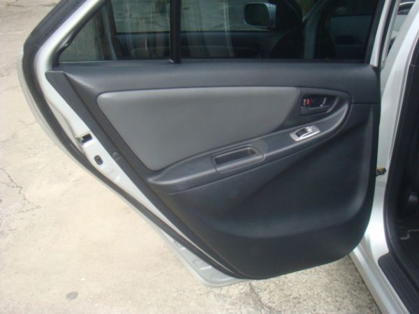 TOYOTA VIOS 照片4