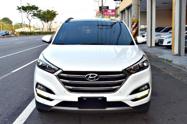 TUCSON 柴油 4WD 免頭款全額貸 照片2