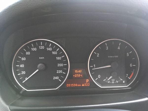 2010年 BMW 120i 2.0 黑 照片10