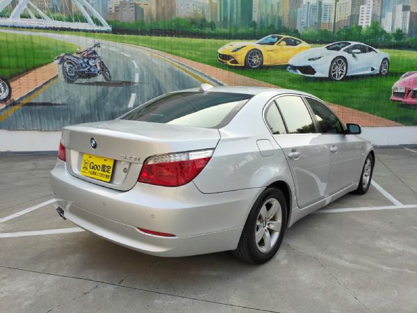 鑫宏車業2008年523i 2.5 照片2