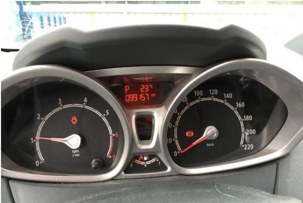 2012 FIESTA 1.6  照片6