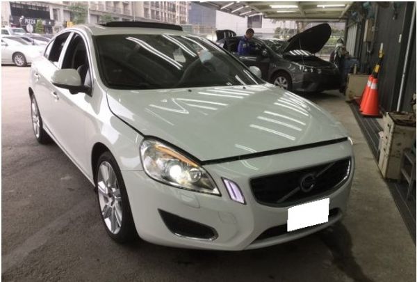 2012 S60 1.6 T4 旗艦版 照片1