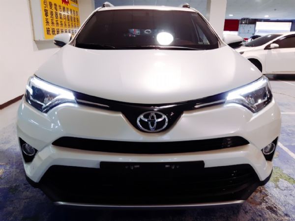 RAV4 小改款 免頭款全額貸免保人 照片2