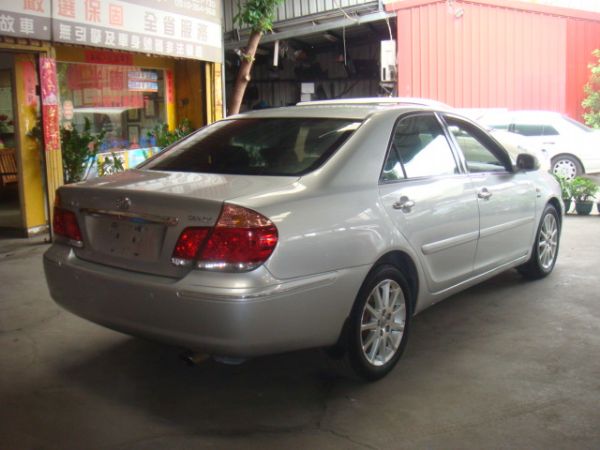 TOYOTA CAMRY 照片2