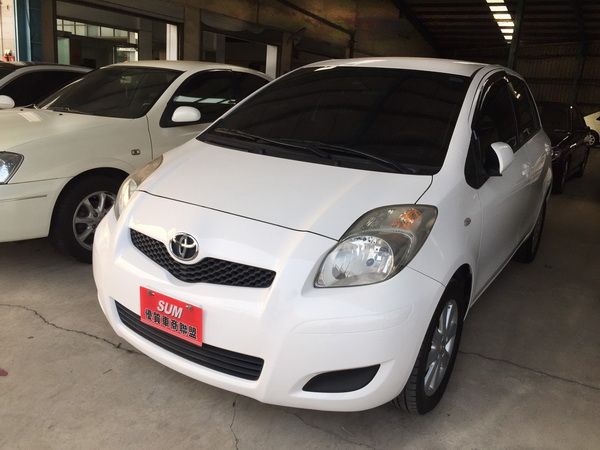 【實車實價】13 YARIS 1.5 照片1