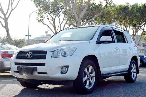 RAV4 2.4 免保人免頭款全額貸 照片1