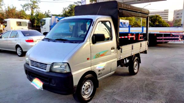 一手車 2005年 1.3 銀色 CAR 照片1