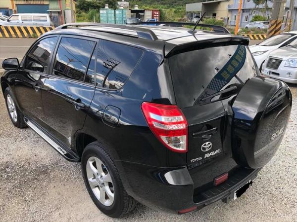 認證車 黑色頂級 RAV4 2.4 照片4