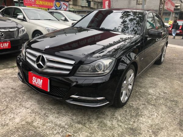 BEN-Z W204 C220d 黑 照片1