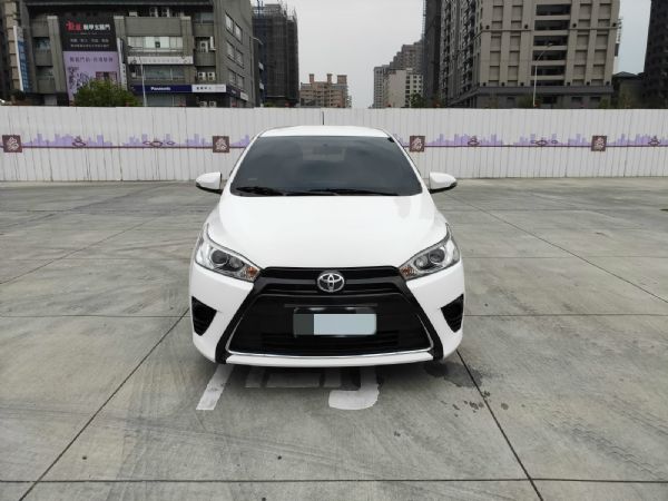 2017年 豐田 Yaris 1.5 白 照片2