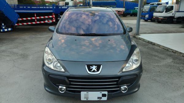 Peugeot 307HDi 柴油手自排 照片3