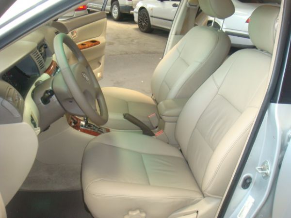 TOYOTA ALTIS 照片7