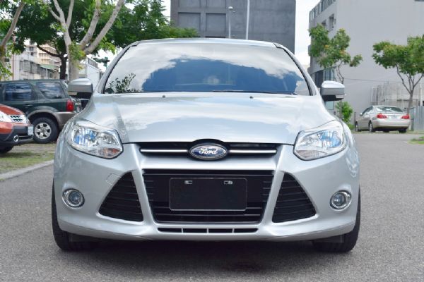 FOCUS 1.6 4門房車 個性車 照片2