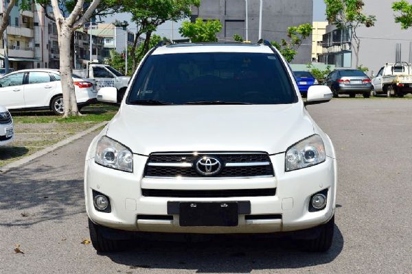 RAV4 2.4 免保人免頭款全額貸 照片2