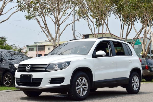 Volkswagen Tiguan  照片1