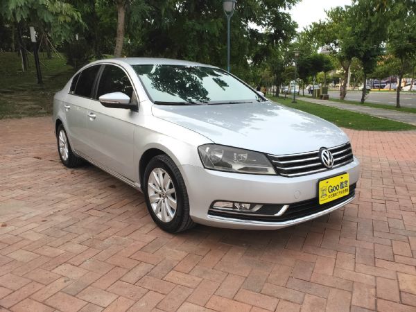 鑫宏車業2011年PASSAT 1.8 照片3