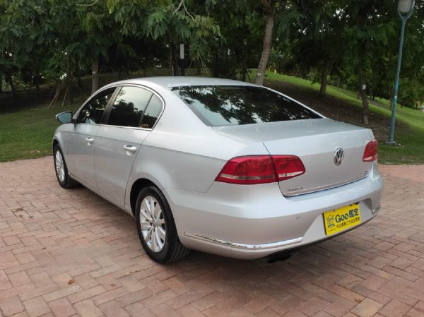 鑫宏車業2011年PASSAT 1.8 照片4