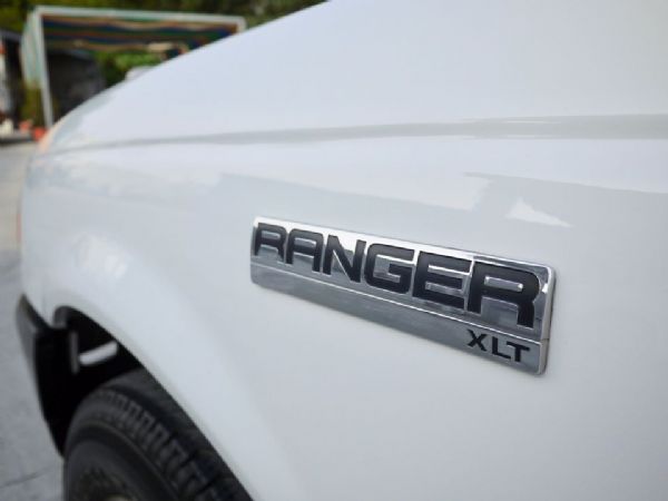 05年Ranger皮卡 牛津白 4WD 照片5