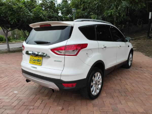 鑫宏車業2013年福特KUGA 1.6白 照片2