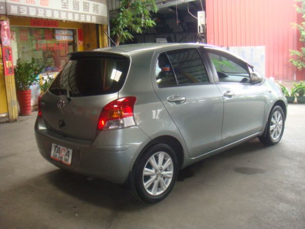 TOYOTA YARIS 照片2