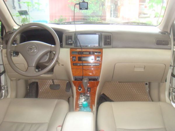 TOYOTA ALTIS 照片5