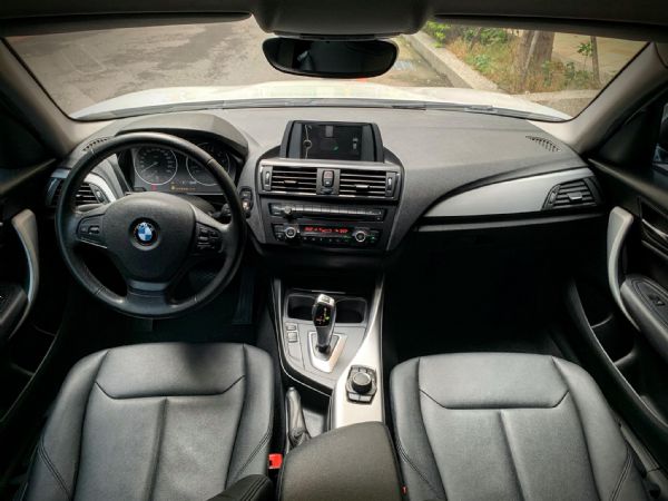 2012 BMW 116i 珍珠白 照片3