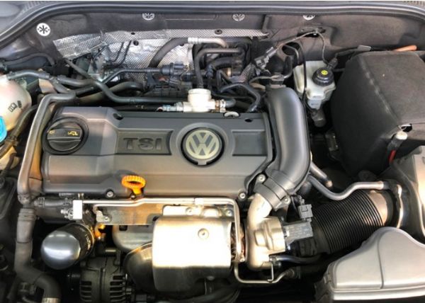 2011 JETTA 1.4 TSI 照片9